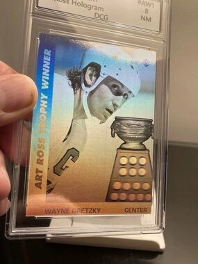 Hockey Trading Card - Gold Hologram Art Ross Trophy Winner